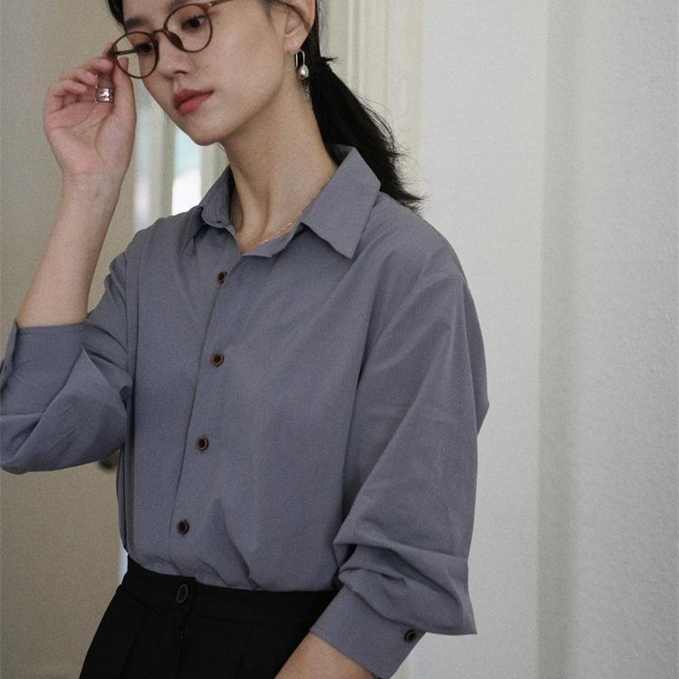 French-Style High-End Wrinkle-Free Gray Shirt for Women, New Autumn Design, Niche Retro Commuter Long-Sleeve Shirt Top