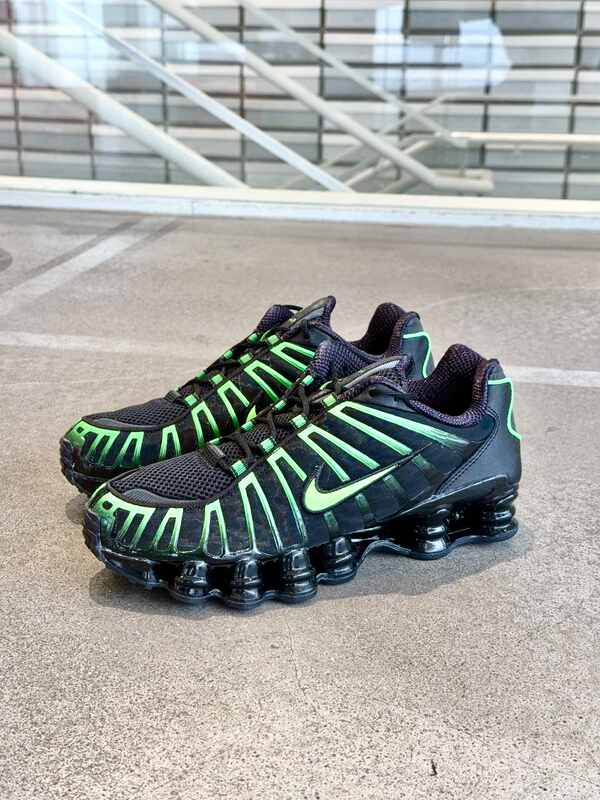 Nike Men's Shoes Shox Tl Black Sports Casual Shoes Air Column Cushioning Retro Running Shoes Av3595-012 Nike Men's Shoes Shox Tl Black Sports Casual Shoes Air Column Cushioning Retro Running Shoes Av3595-012