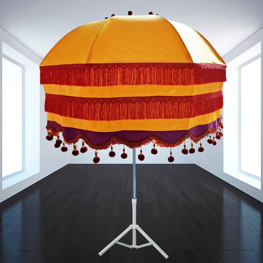 寺院向けの高級刺繍入り仏教儀式用品。天蓋、黄色の傘、宝石飾りのついた帽子、仏冠、経柱、仏教刺繍製品など。（ES、EE33）