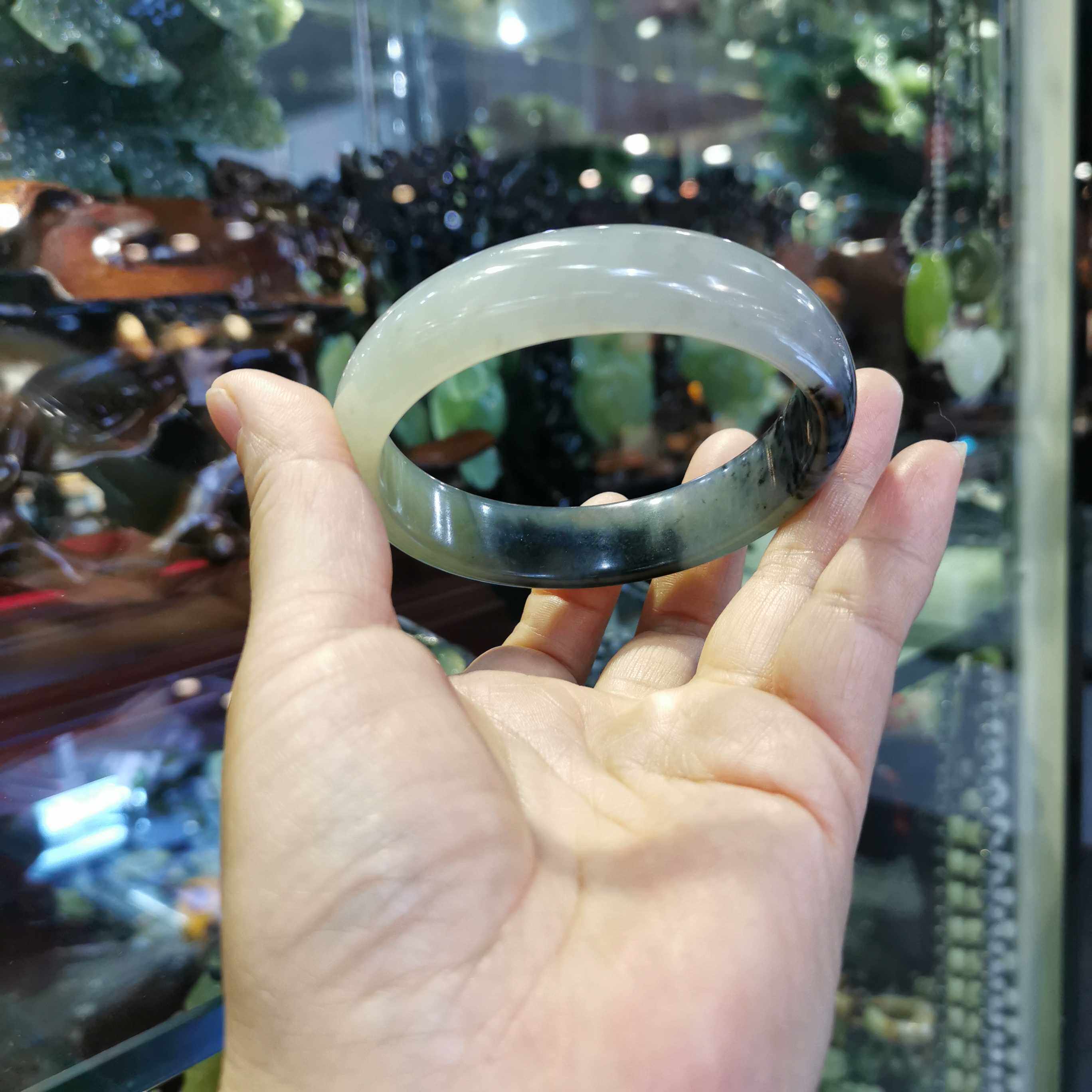 Natural Ice Ink Floating Flower Xiuyu Bracelet Female Mother Gift Large Diameter Jade Bracelet Large Diameter 67 Diameter