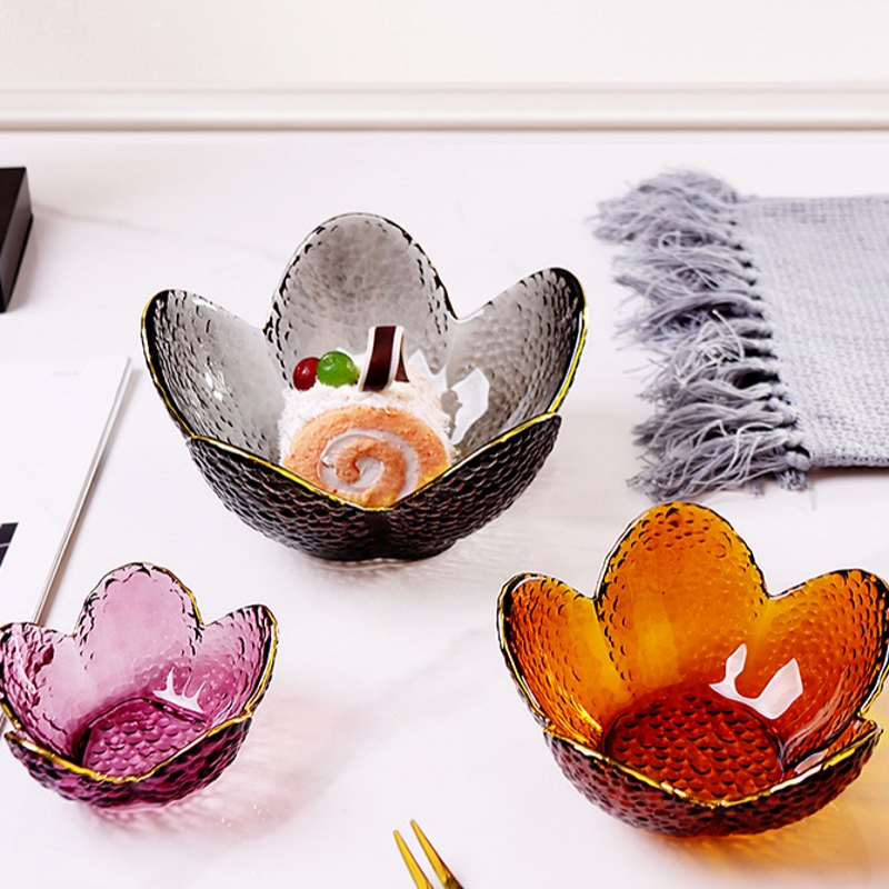 Creative Japanese Phnom Penh Color Petal Dishes Hammer Pattern Transparent Phnom Penh Glass Bowl Home Fruit Bowl Fruit Plate Tableware