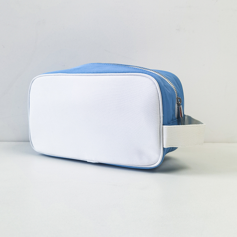 Dg Dolce & Gabbana Light Blue Makeup Bag Dg Dolce & Gabbana Light Blue Makeup Bag