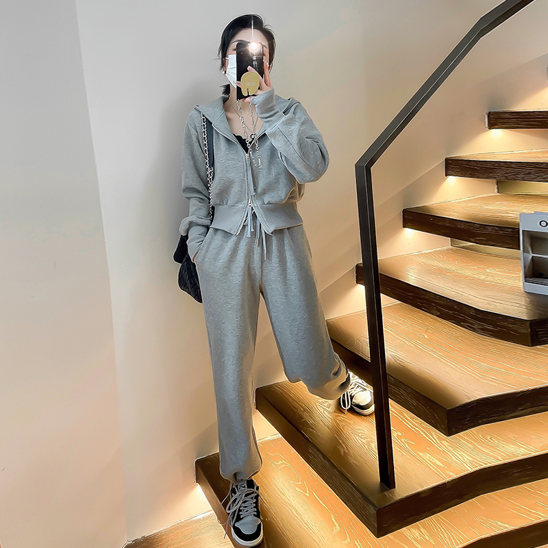 Grey Casual Suit Women Fashion Foreign Pie 2022 Springnet Red Trendy Tandem Hat Sportswear Wear two sets