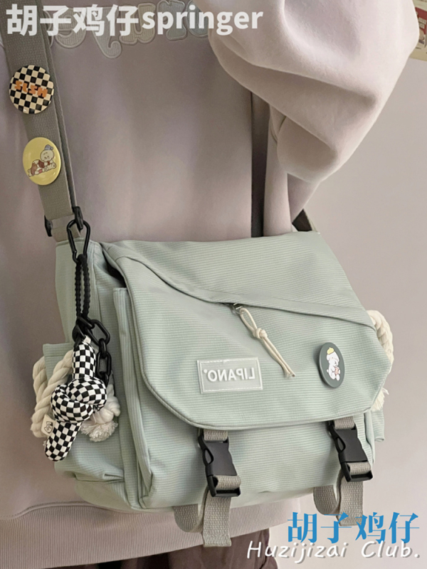 Large-Capacity Retro Crossbody Bag for Men, Student Casual Canvas Bag, Japanese-Style Workwear Messenger Bag, Trendy Women's Shoulder Bag