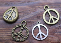 Pure leather notebook travel diary LOGO bracelet accessories decorative pendant peace LOGO