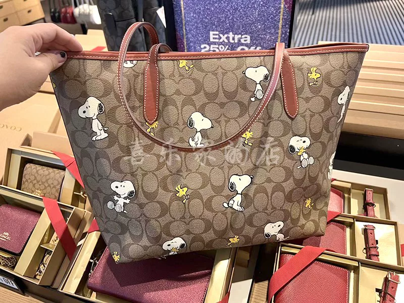 [COACH женская сумка SNOOPY PEANUTS CITY tote]