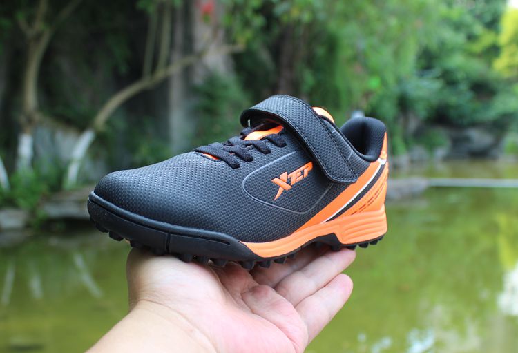 Xtep trẻ em 2019 giày bóng đá mới cậu bé gãy móng chuyên nghiệp thi đấu giày đào tạo 681315185007 - Giày bóng đá giày sneaker nam trắng