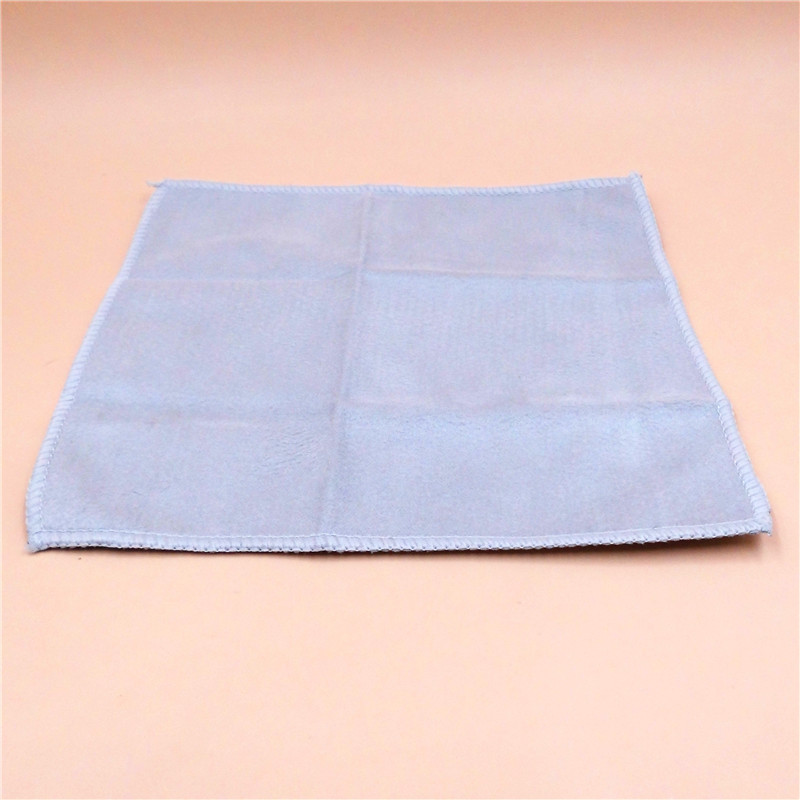 Dry cloth wipe hearing aid or cochlear implant shell cleaning cloth square side length 14 5cm