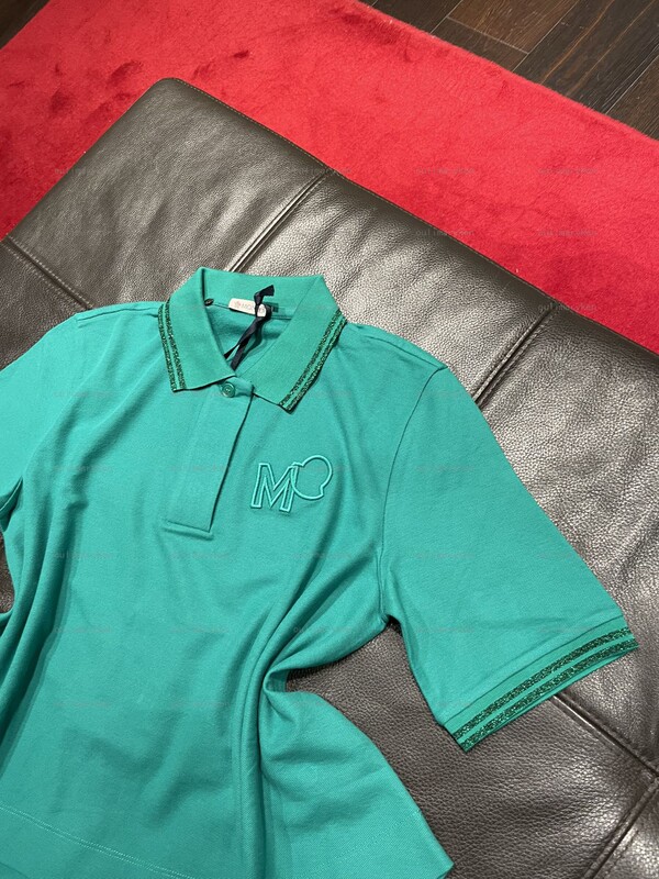 Italian Outlet Moncler Women's Loose-Fitting Short-Sleeve Polo Shirt with Turn-Down Collar, Green, Sizes XS S L