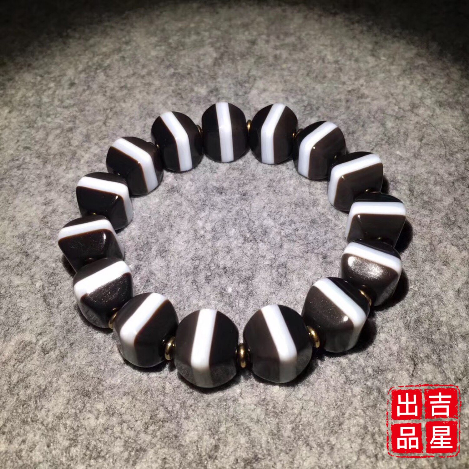 The Gisei Stars Out of the Natural 16mm First-line Pharmacist Manau Six-Prismatic Pharmacist Beads Handstring Wide White Line