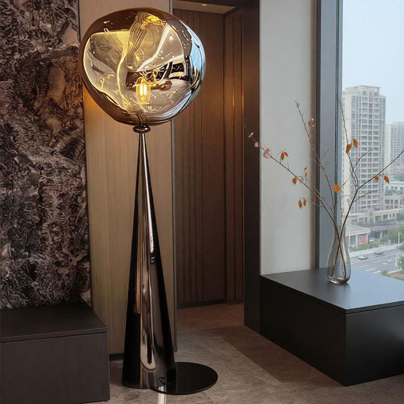 High-End Lava-Style Minimalist Floor Lamp for Living Room and Bedroom, Designer Model, High-End Light Luxury Atmosphere Standing Lamp