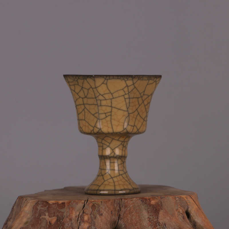 送料無料』宋時代 哥窯 金糸鉄線冰裂釉开片荷叶拱