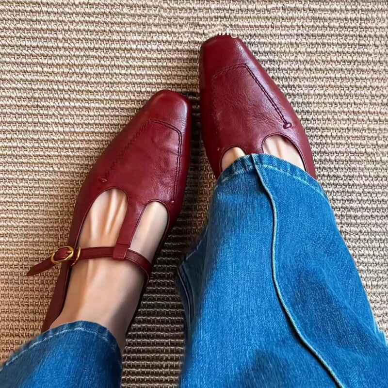 Sheepskin Version ~ Retro Chunky Heel Red Single Shoes for Women, New Versatile Commuter Leather Shoes, T-Strap Shallow Mary Jane Shoes Sheepskin Version ~ Retro Chunky Heel Red Single Shoes for Women, New Versatile Commuter Leather Shoes, T-Strap Shallow Mary Jane Shoes