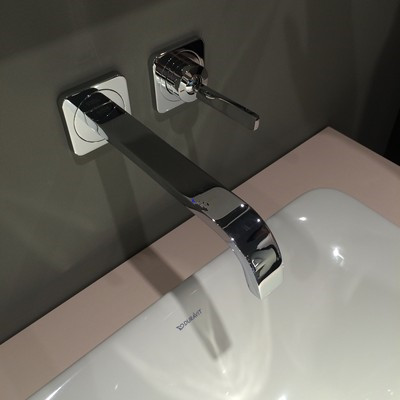 Spot Germany's Chitario E Series single handle into the wall tap 36106000 36106007