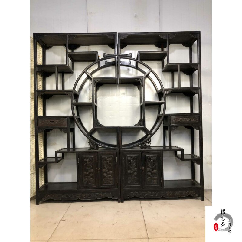 Folk collection of old wood carving old small leaf red sandalwood Bogu shelf full of Venus cow hair pattern Bogu shelf Museum shelf bookshelf