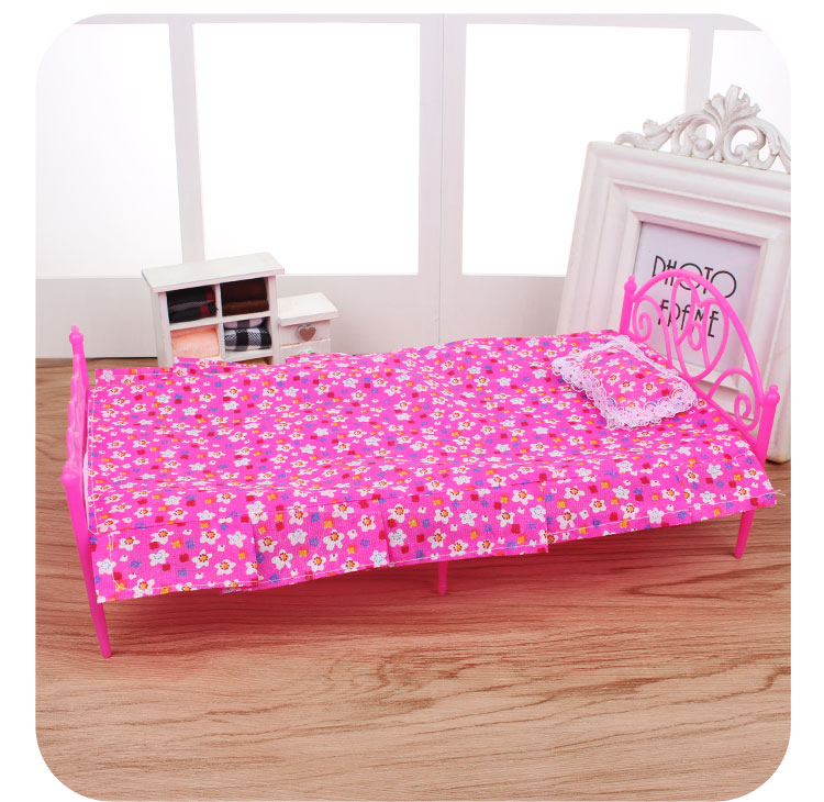 Búp bê búp bê Barbie giường đôi Công chúa giường cô gái chơi nhà đồ chơi mô phỏng phòng ngủ phụ kiện nội thất nữ phụ kiện trang sức cho búp bê
