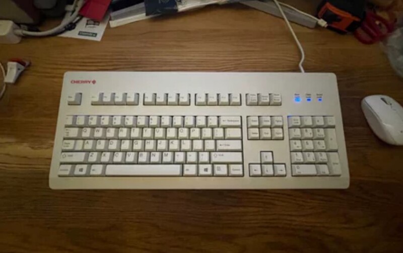In-Stock Genuine German Cherry G80-3000/3494 Black/Red/Tea/Blue Switch Mechanical Keyboard In-Stock Genuine German Cherry G80-3000/3494 Black/Red/Tea/Blue Switch Mechanical Keyboard