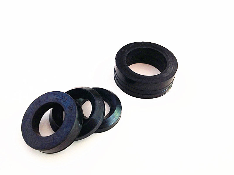Combined oil seal 80 * 105