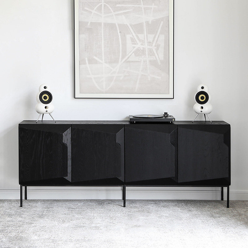 Fancy side cabinet Pole minimalist Closed Cabinet Light Extravaganza of the Nordic Dining Cabinet of the Nordic Dining Cabinet Minimalist