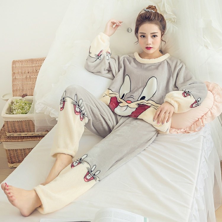 Bộ đồ ngủ nhung san hô mùa đông của phụ nữ tay dài mùa thu và mùa đông dày cộng với nhung flannel dễ thương bên ngoài mặc nhà dịch vụ ấm áp bộ đồ ngủ 2 dây