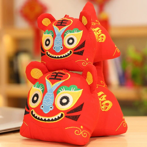 Праздничный тигр, новогодние новогодние подарки