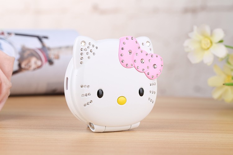 Flip mini điện thoại di động dễ thương hoạt hình nam và nữ sinh viên trẻ em điện thoại di động siêu nhỏ định vị điện thoại di động KUH / cool và T99 - Điện thoại di động giá đt oppo