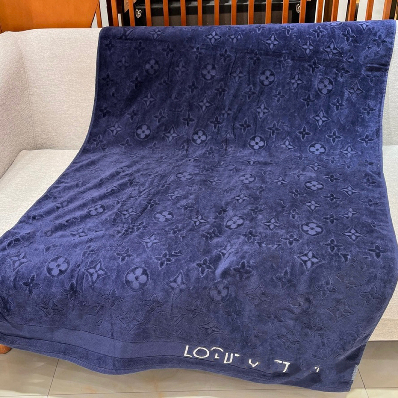 Lmonogram Floral Jacquard Pure Cotton Bath Towel Cushion Sofa Throw Pillow Travel Blanket Seaside Beach Towel