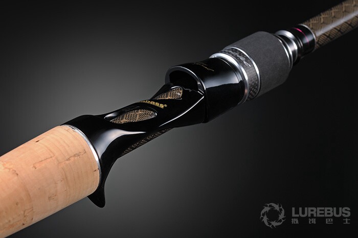 Дорожные суб -полюсный 日本进口megabass路亚竿orochi xxx蟒蛇系列独节两节鲈鳜鱼翘嘴竿