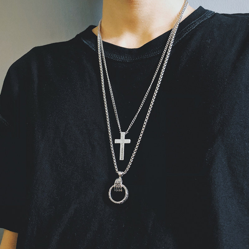Boomer hiphop ring necklace Ins earth Cool European and American bungee Damp Shake Sound Pendant Hip-hop Multilayer Accessories