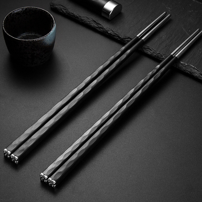 German-Style Alloy Chopsticks for Home Use, Antibacterial, Non-Slip, Mold-Resistant, High-Temperature Resistant, Stainless Steel High-End Chopsticks Set, 10 Pairs for Family Use