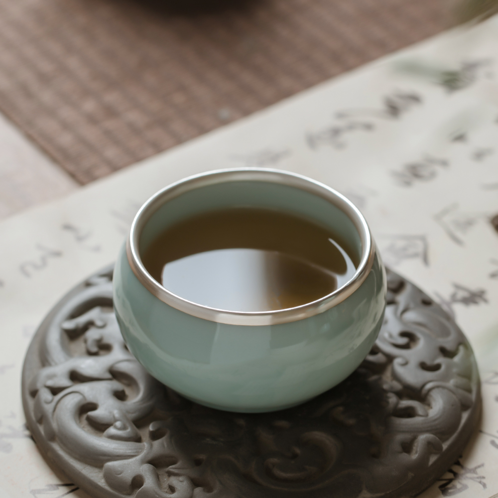 Silvering kung fu tea tea cup single CPU celadon master cup of jingdezhen ceramic tea cup, a single tea