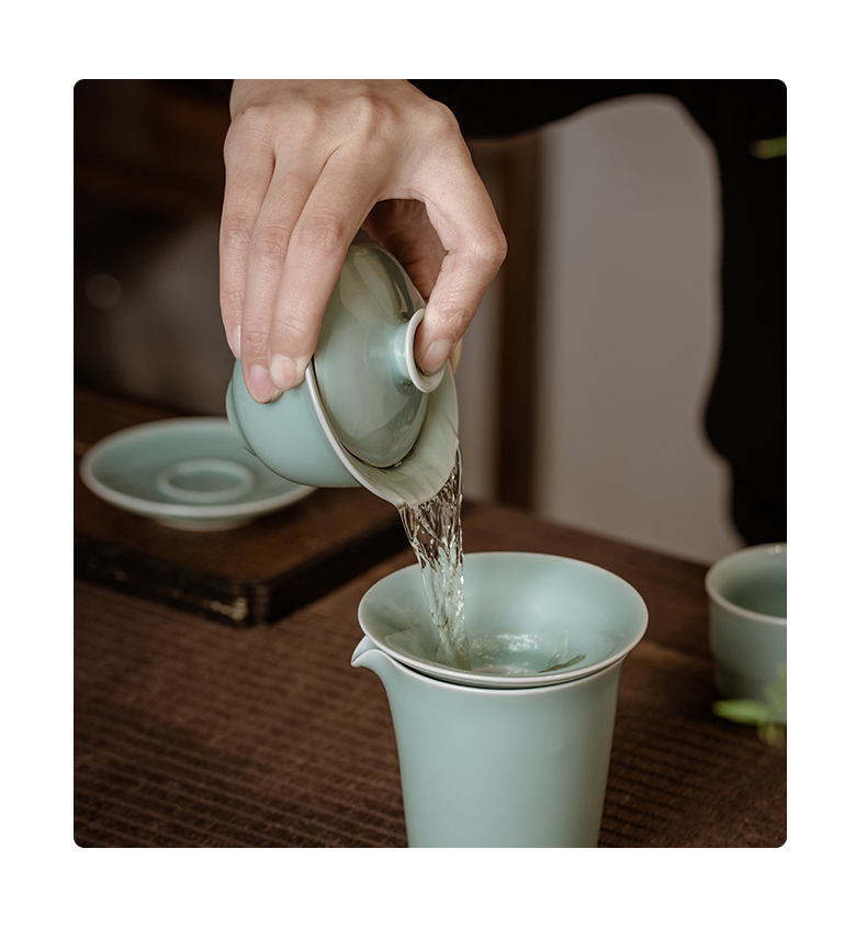 Jingdezhen ceramic tureen tea cup three to make tea bowl of a single small longquan celadon bowl of hot tea restoring ancient ways