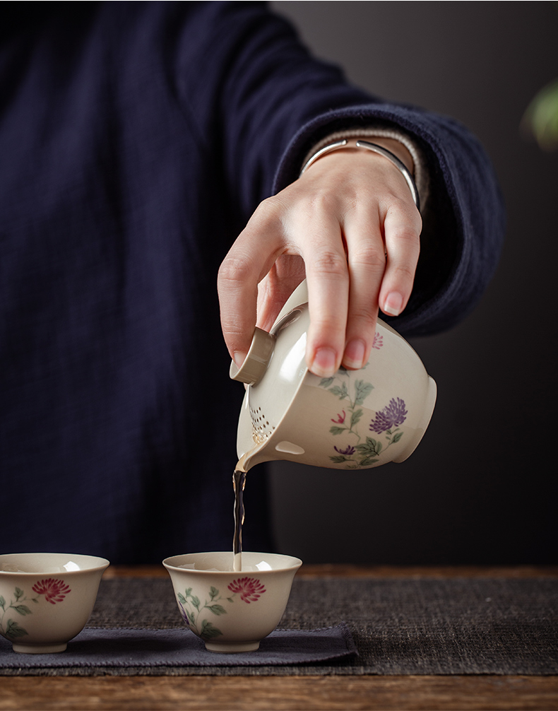 Receive a travel bag portable kung fu tea set of jingdezhen ceramic crack a pot of three small set on a business trip