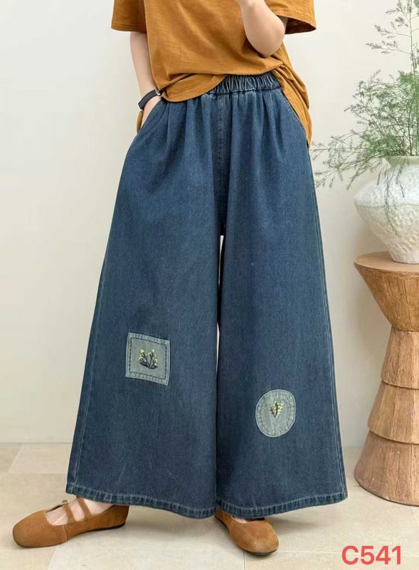2026 Spring New Korean Style Fashion Versatile Slimming Jeans for Women Loose Casual Wide Leg Pants 2026 Spring New Korean Style Fashion Versatile Slimming Jeans for Women Loose Casual Wide Leg Pants