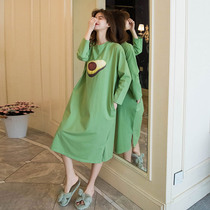 Spicy green long-sleeved pajamas womens autumn and winter long over-the-knee loose large size night dress can be worn outside home clothes spring and autumn