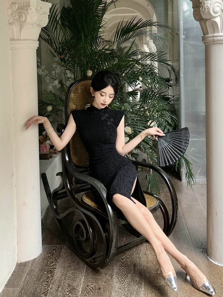 Lightweight summer cheongsam, dress, Chinese style, light style Lightweight summer cheongsam, dress, Chinese style, light style
