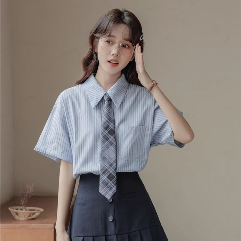 College Style Blue Striped Tie Shirt for Women, Short-Sleeved, Sweet, Casual, Niche Shirt, Korean Retro Versatile Top College Style Blue Striped Tie Shirt for Women, Short-Sleeved, Sweet, Casual, Niche Shirt, Korean Retro Versatile Top