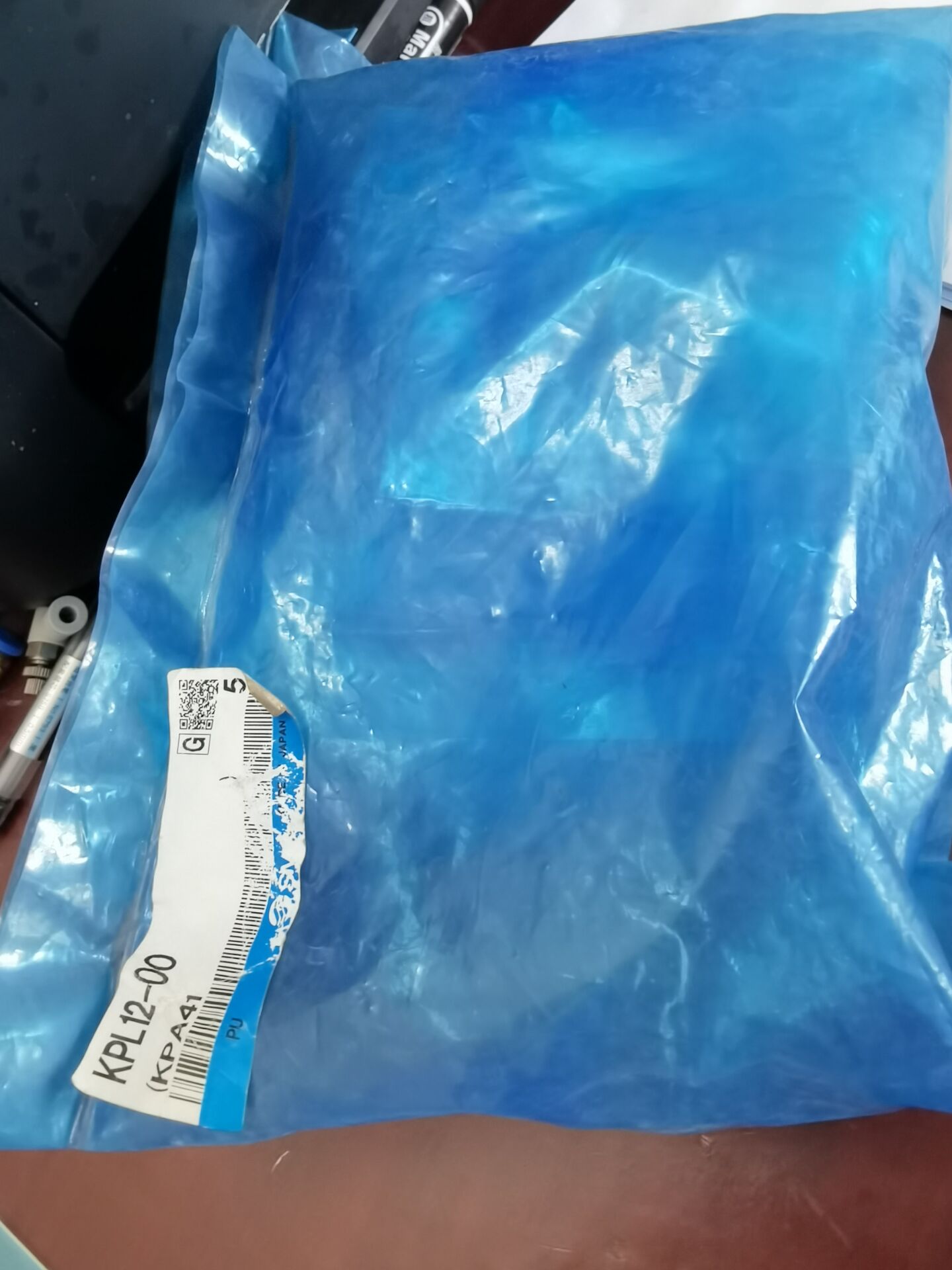 Brand new original SMC connector KPL12-00 M-5HL-4