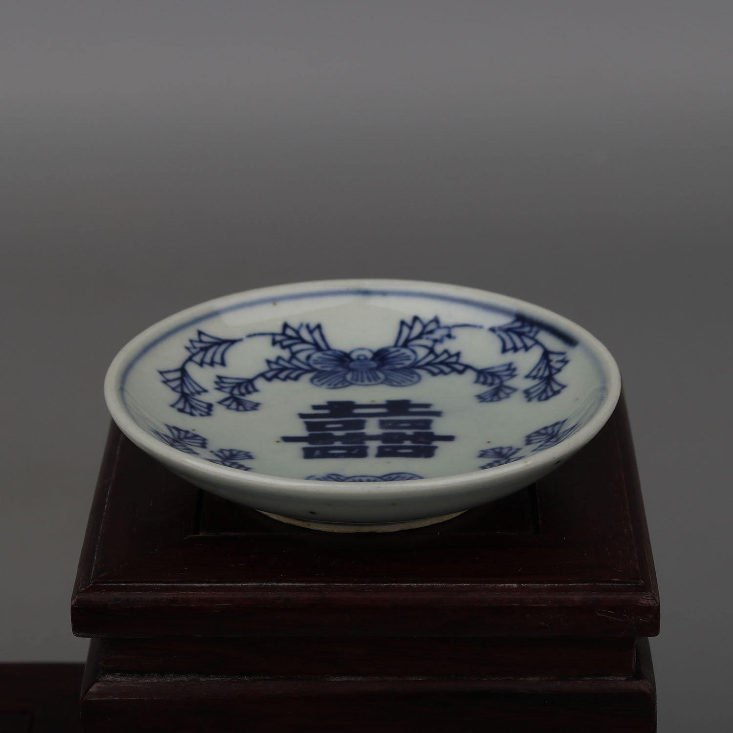 Clear Guangxu Blossom Twigs with a small cup of tea Entrusted Ceramic Cups of Tea Mat Insulation Tea Dish Imitation Ancient Porcelain