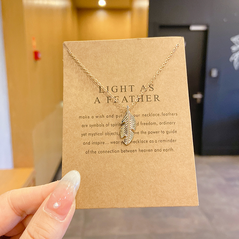 Banana Leaf Pendant - GoldTwelve constellations constellation Pendants 2021 new pattern Simplicity Necklace female Minority Sense of design Light luxury lovers necklace