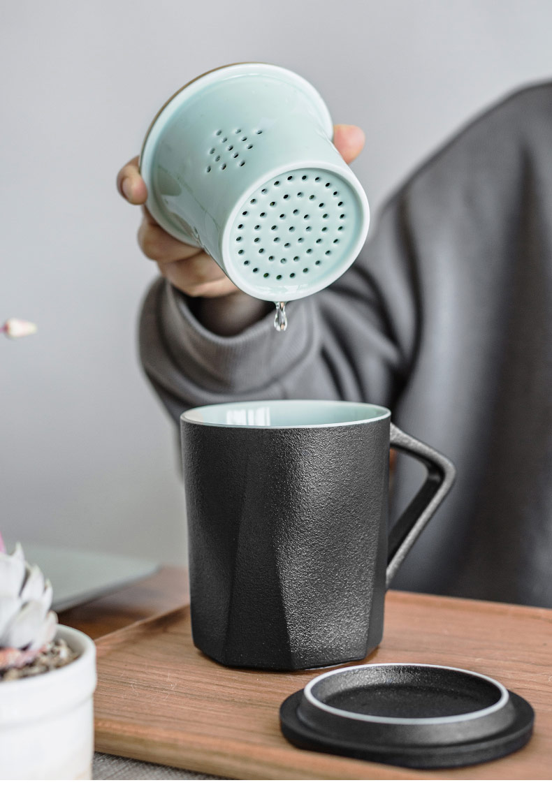 Large ceramic tea keller with cover filter cup tea cup creative portable office package tea cups