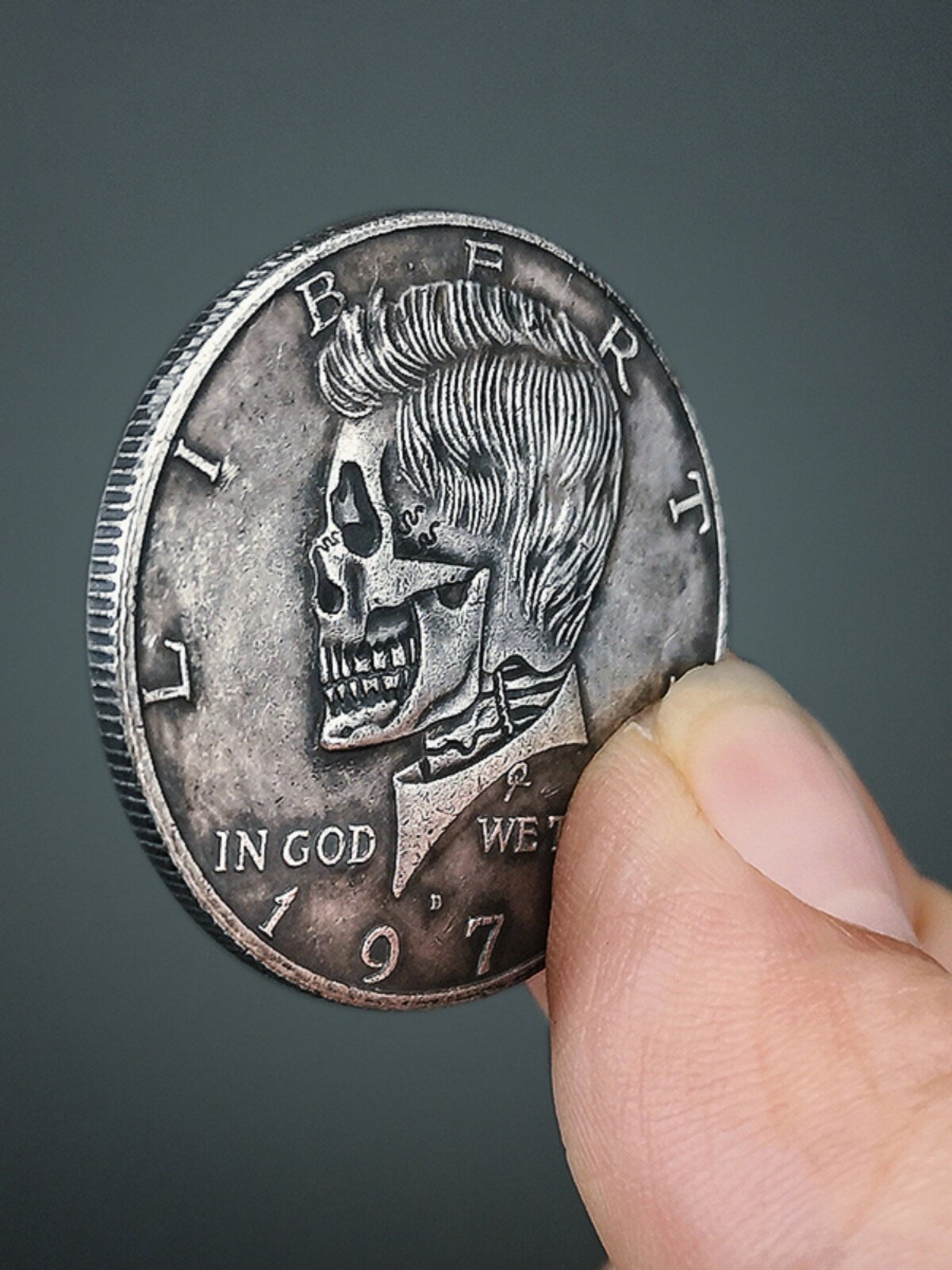 怪盗基德同款魔术币曝光！30mm硬币转出月光下的奇迹✨指尖翻飞的浪漫你也能拥有！_魔术道具_淘宝游戏网