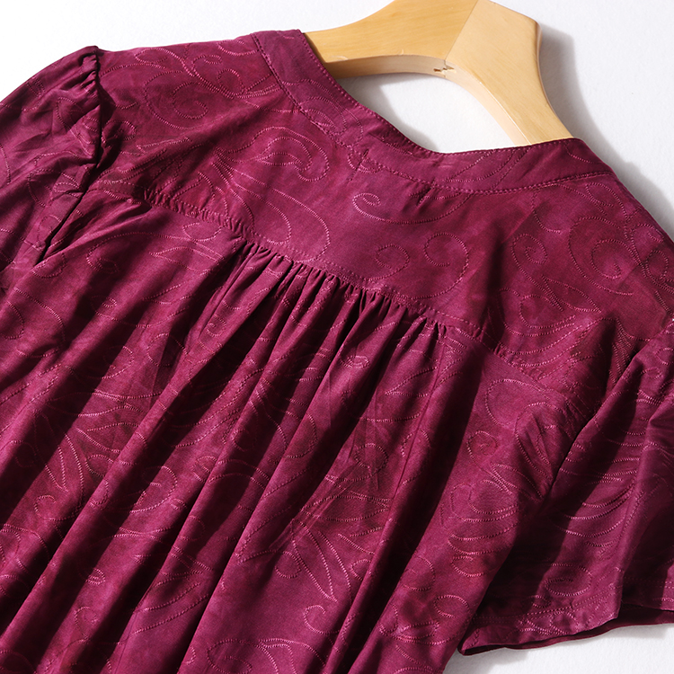Mùa hè mới thêu phụ nữ in sequin cổ chữ V tay ngắn rộng kích thước lớn áo thun mẹ E43-4 đồ bộ mặc nhà cho người trung niên