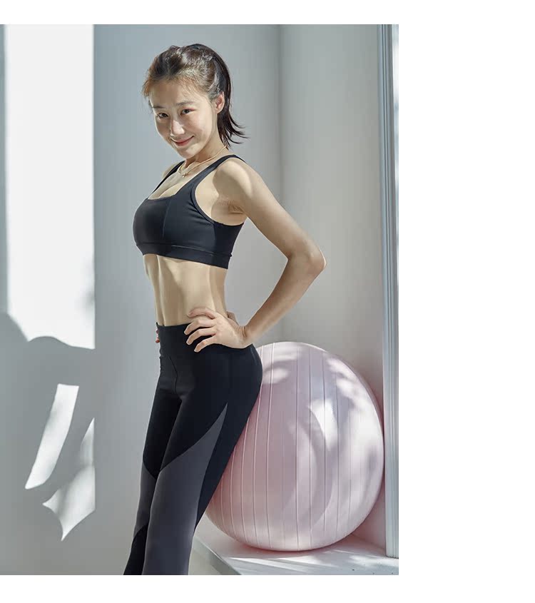 Tu sửa áo ngực thể thao nữ tập thể dục chạy yoga ngực nhỏ tập hợp đồ lót chống sốc trang phục tập yoga cho nữ