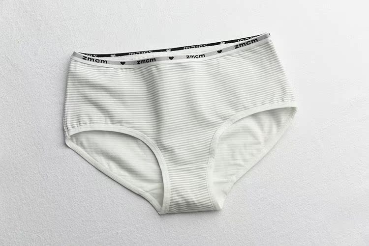 Đơn giản và nhỏ đồ lót của phụ nữ tươi Màu sọc đơn giản Quần lót cotton thể thao phong cách châu Âu và Mỹ Hộp quà tặng quần lót đùi nam