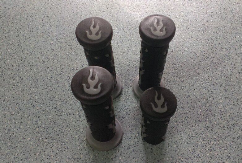 Poignées de vélo - Ref 2347498 Image 5