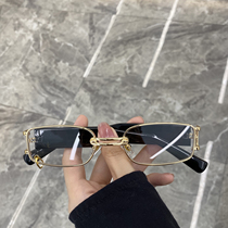2020 new wave Han version flat mirror female small face small box net red ins vegan and decorated spectacle frame female harbor wind