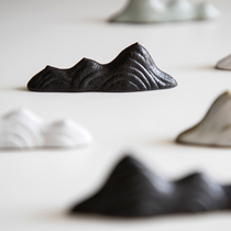 Japanese chopstick holder Tableware holder Creative hill chopstick holder Original design Chinese ceramic pen holder Spoon holder Chopsticks Chopsticks tow