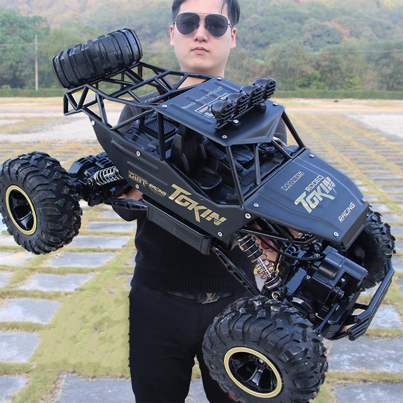 Super Large Remote Control SUV Toy Car Charging Professional High-speed 4-drive Climbing Car Boys Racing Car