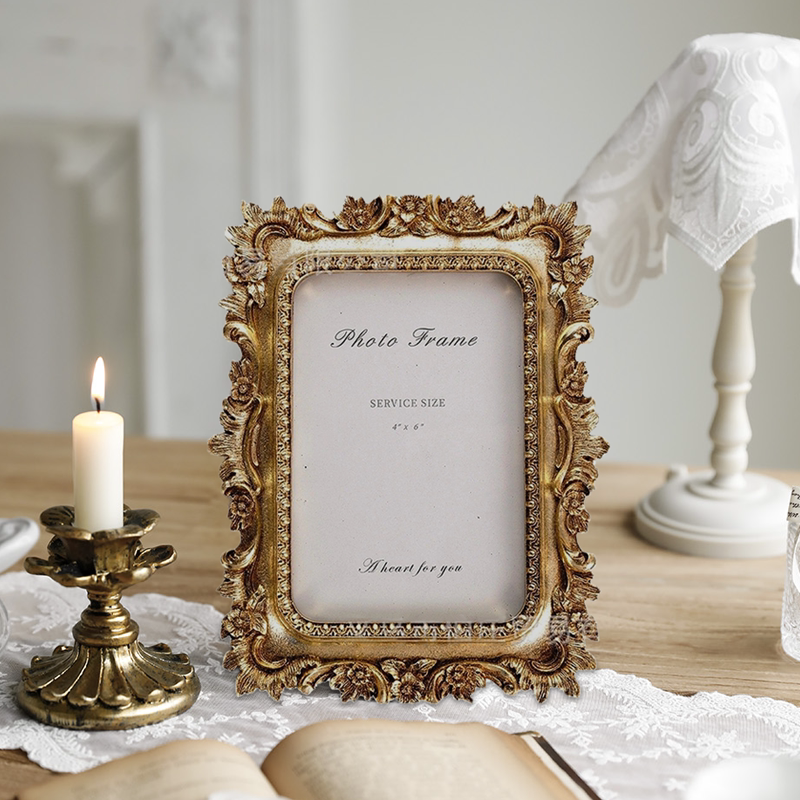 Photo Frame Display Stand, Light Luxury American Nordic Retro Style, 6inch High-End Feel, Living Room Bedside Photo Frame, Gold Picture Frame Ornament